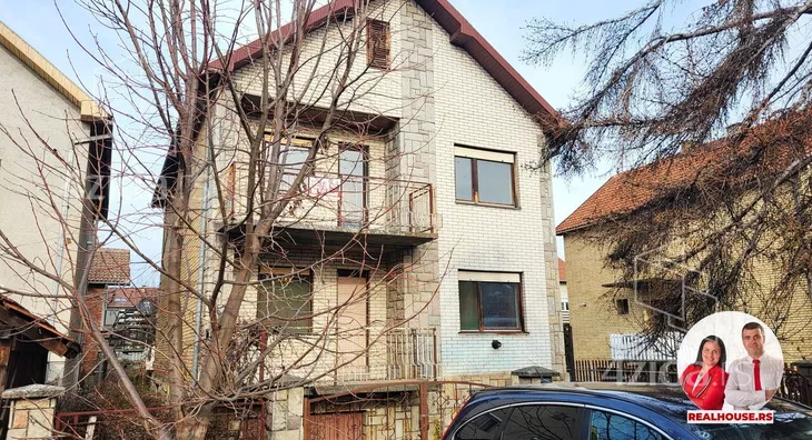 3-etažna kuća | 4zida