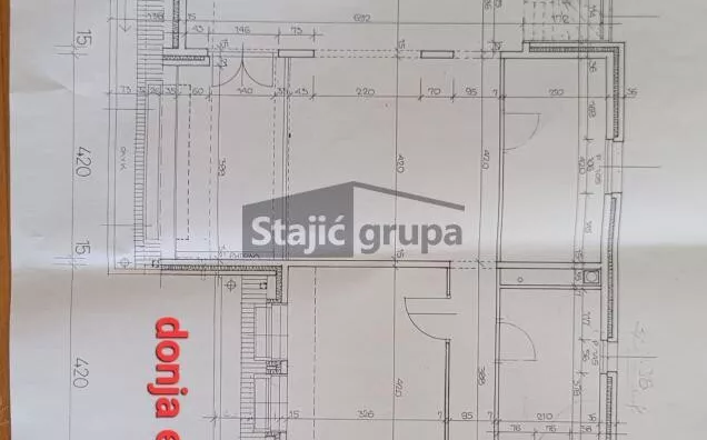 Petosoban stan | 4zida