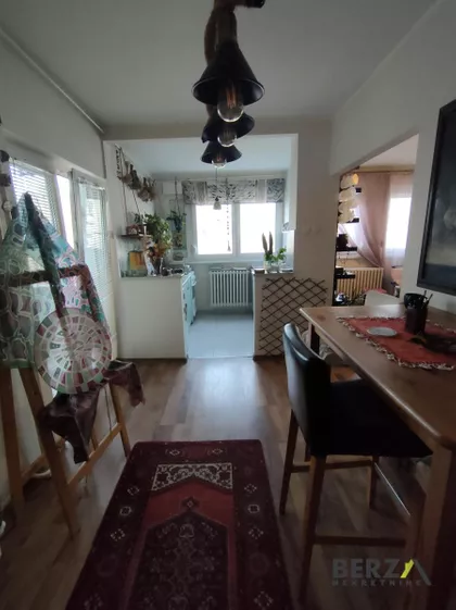 Železnička stanica | 4zida.rs