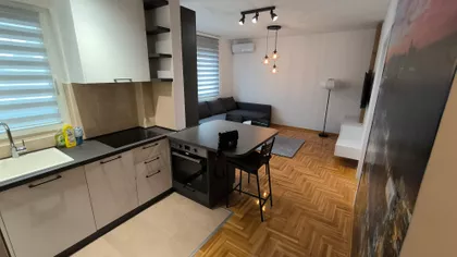 Jovanke Radaković | 4zida.rs