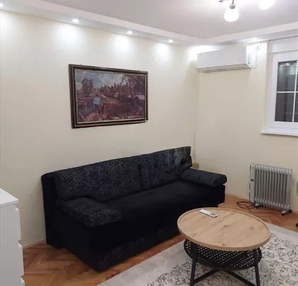 Đeram pijaca | 4zida.rs