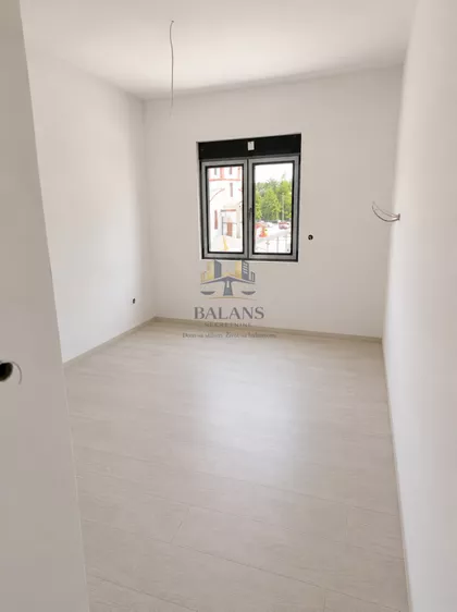 Novi Banovci | 4zida.rs
