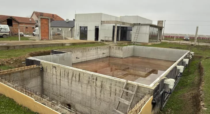 Ugostiteljski objekat | 4zida