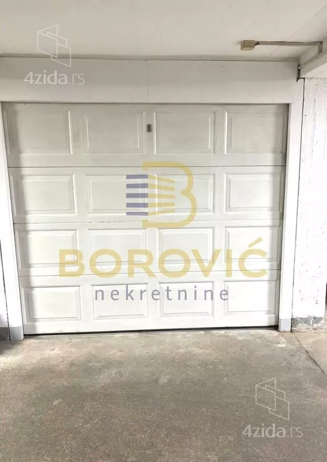Garaža | 4zida