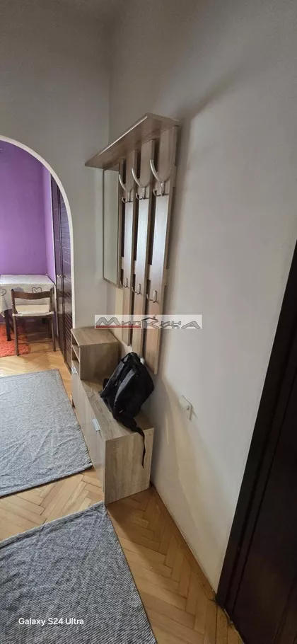 Crveni Krst Vračar | 4zida.rs