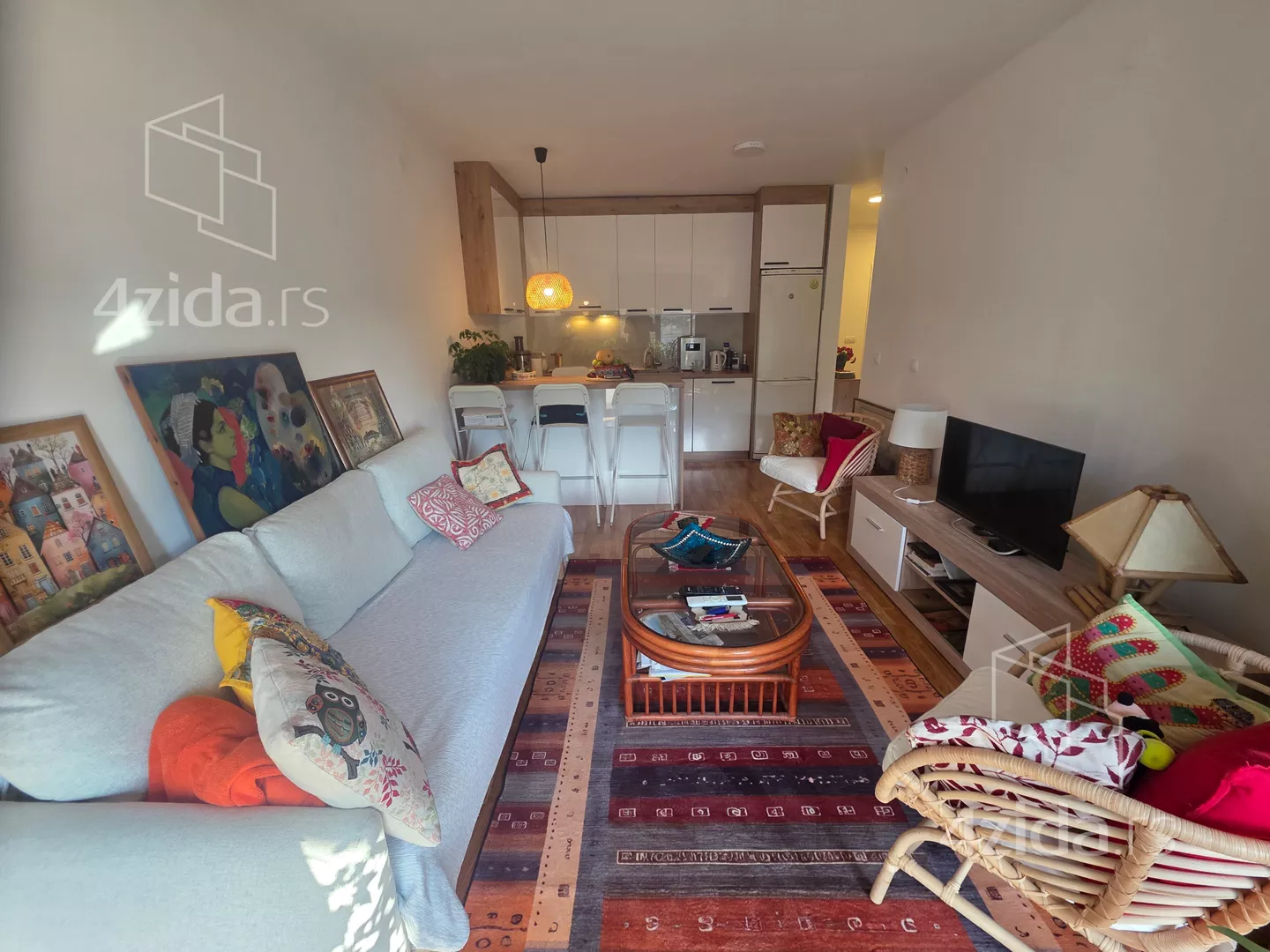 Dvoiposoban stan | 4zida