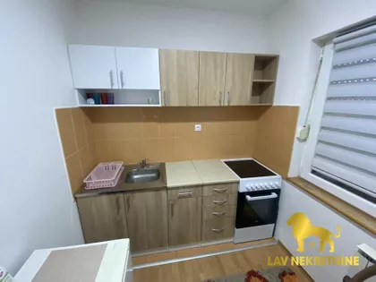 PETEFI ŠANDORA | 4zida.rs
