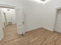 Šestoiposoban stan | 4zida