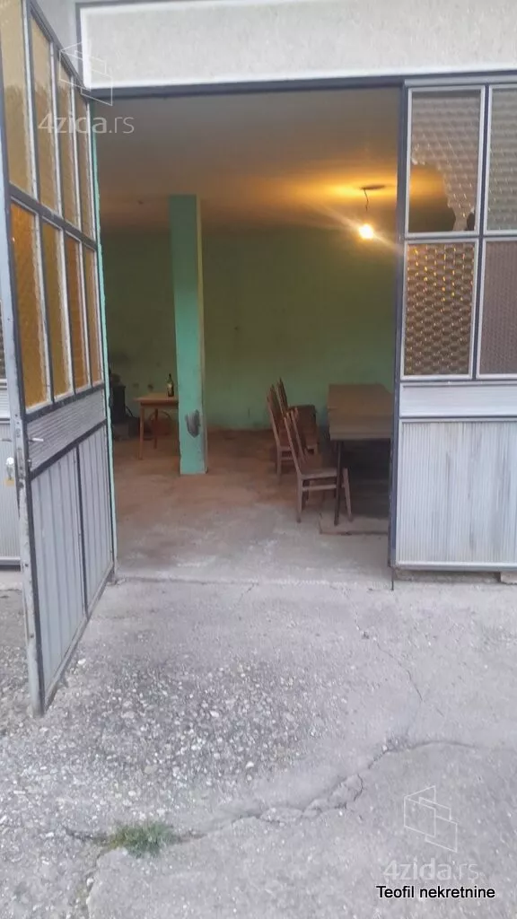 Poslovni prostor | 4zida