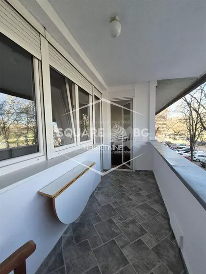 Pariske komune | 4zida.rs