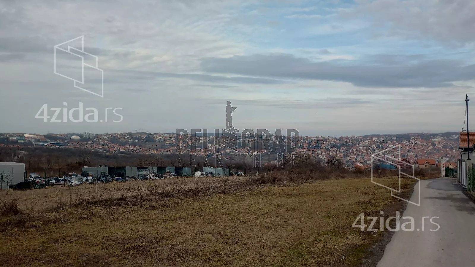 Plac | 4zida