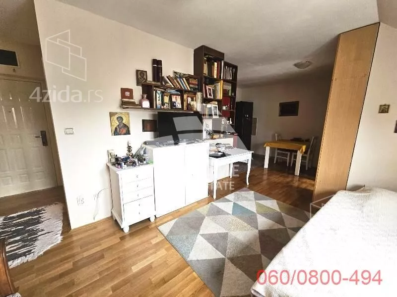 Garsonjera | 4zida