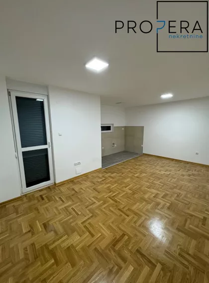 Studenička | 4zida.rs