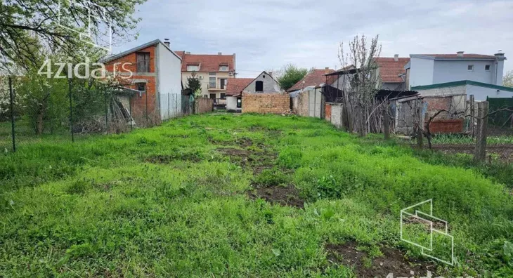 Građevinsko zemljište | 4zida