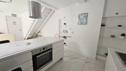 Trg Republike | 4zida.rs