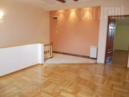DEDINJE | 4zida.rs