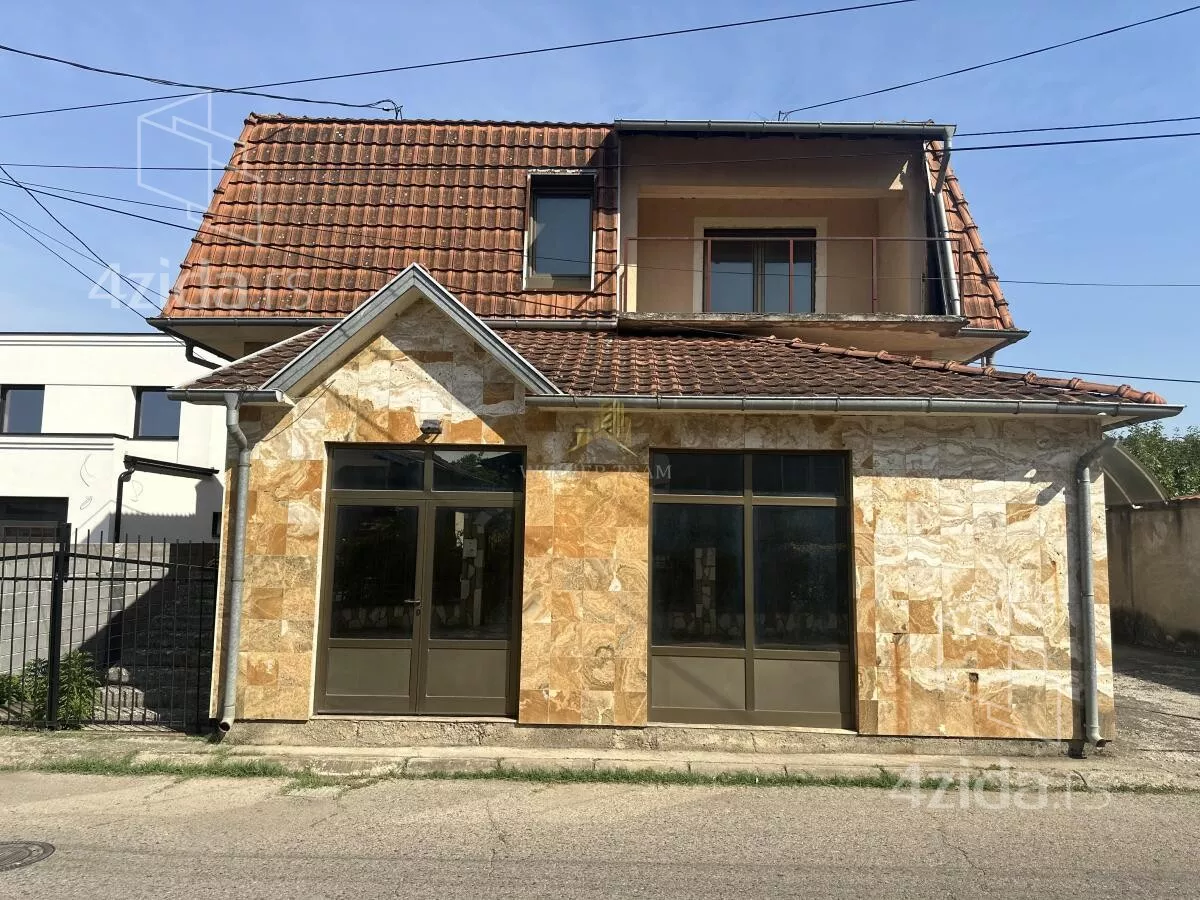 Poslovni prostor | 4zida