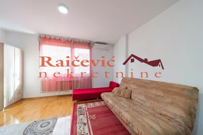 Madridska | 4zida.rs