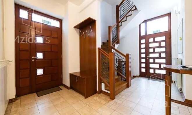 4-etažna kuća | 4zida