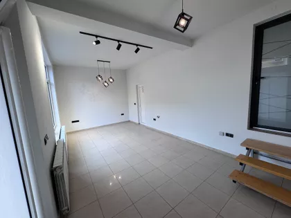 Dr Svetislava Kasapinovića 37A | 4zida.rs