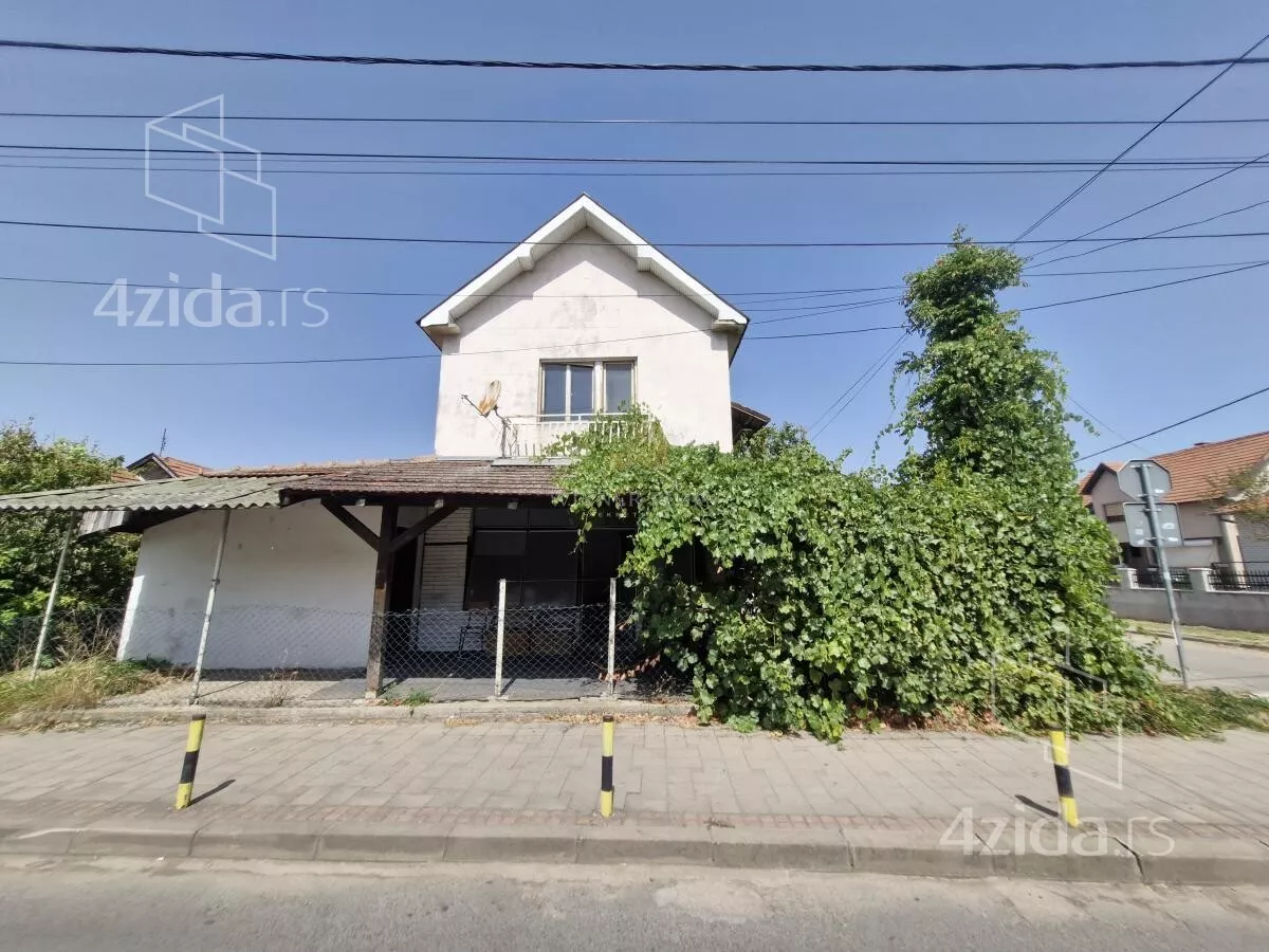 Kuća | 4zida