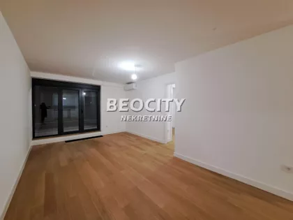 Autokomanda | 4zida.rs