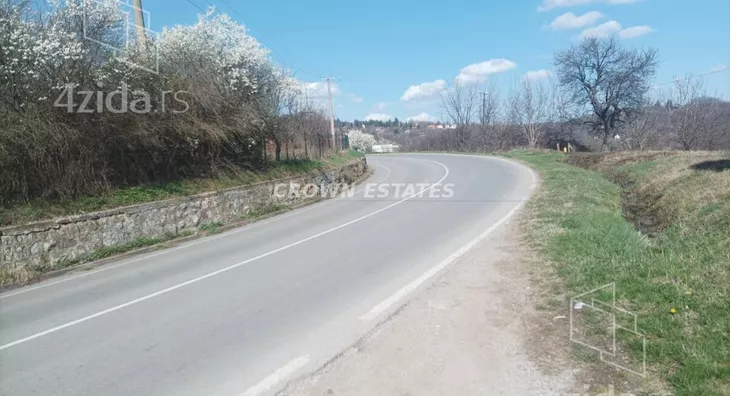 Plac | 4zida
