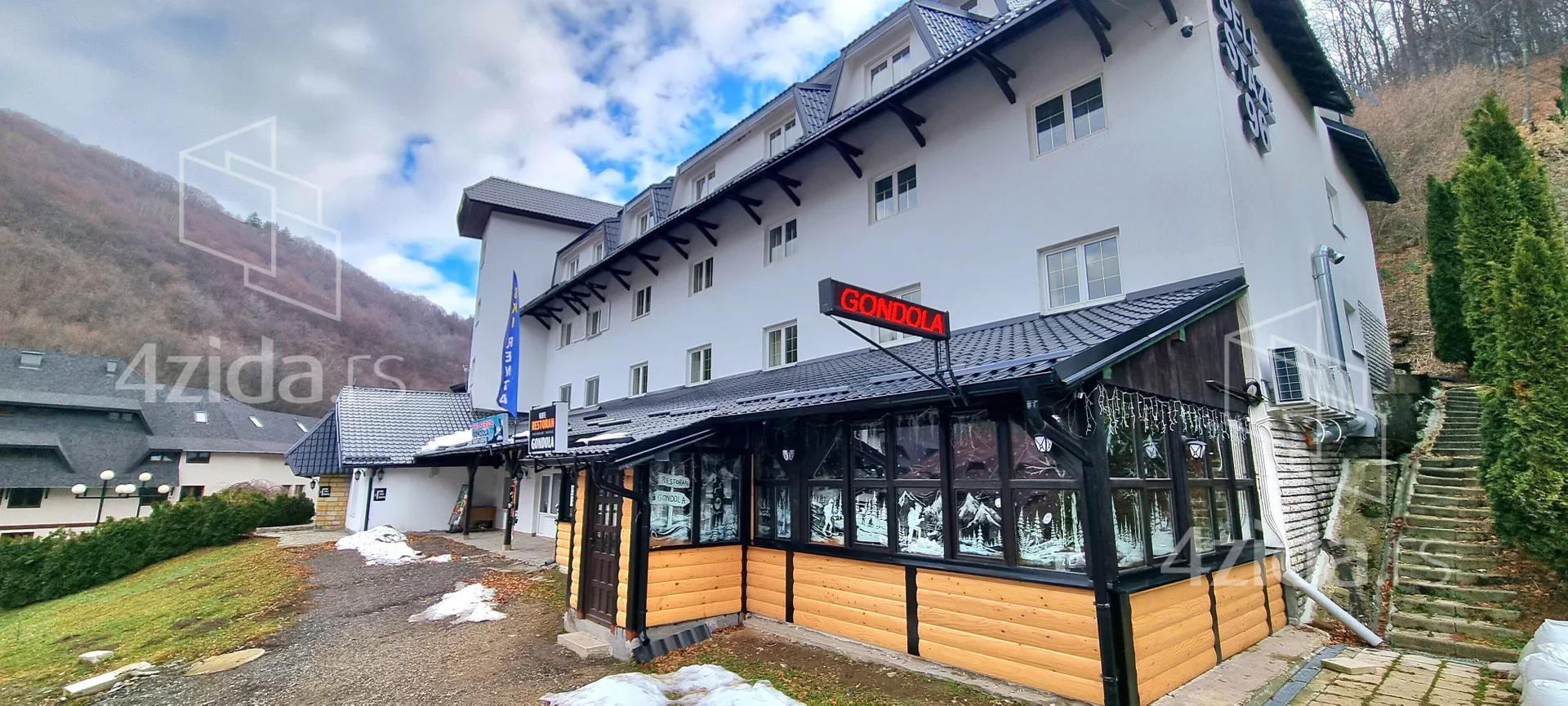 Dvoiposoban stan | 4zida