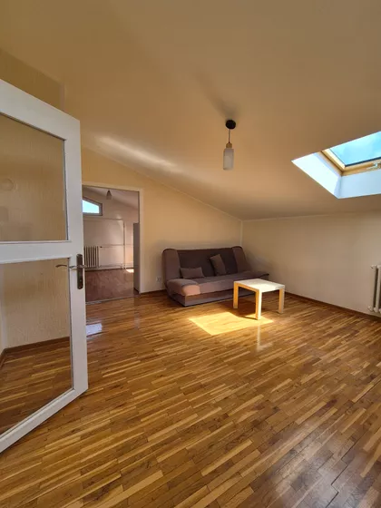 Gradske lokacije | 4zida.rs