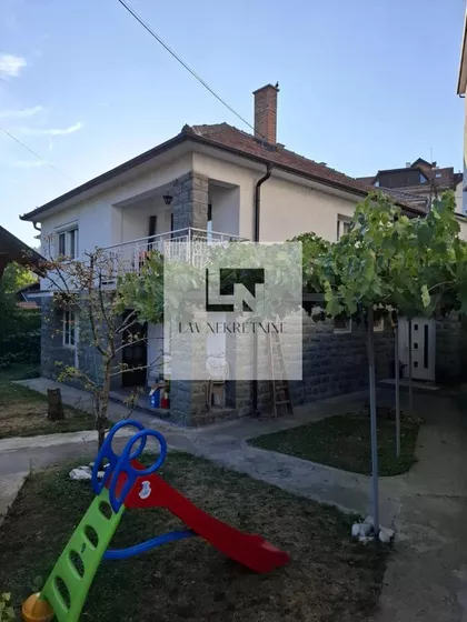 Gradske lokacije | 4zida.rs