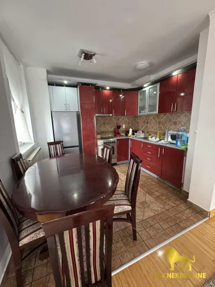 DANILA KIŠA | 4zida.rs