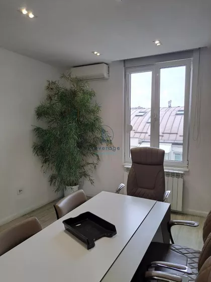 Pećska | 4zida.rs