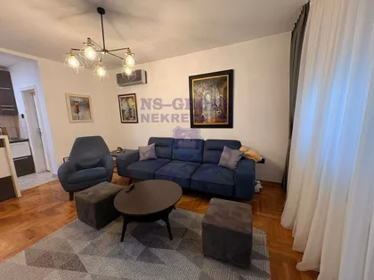 Cara Dušana | 4zida.rs