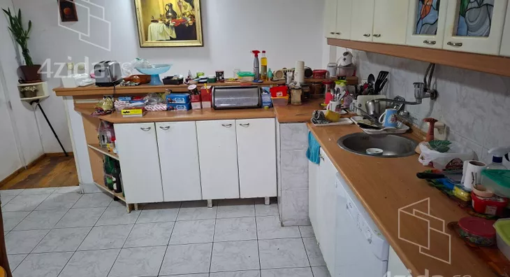 3-etažna kuća | 4zida