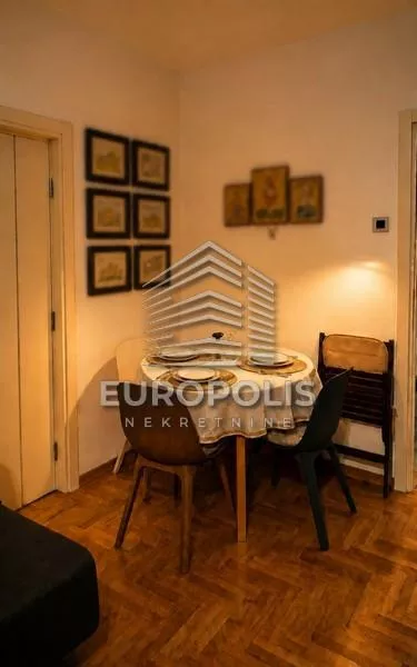 Nedeljka Gvozdenovića | 4zida.rs