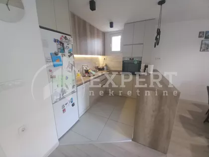 Zlatarska | 4zida.rs