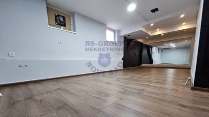 Cara Dušana | 4zida.rs