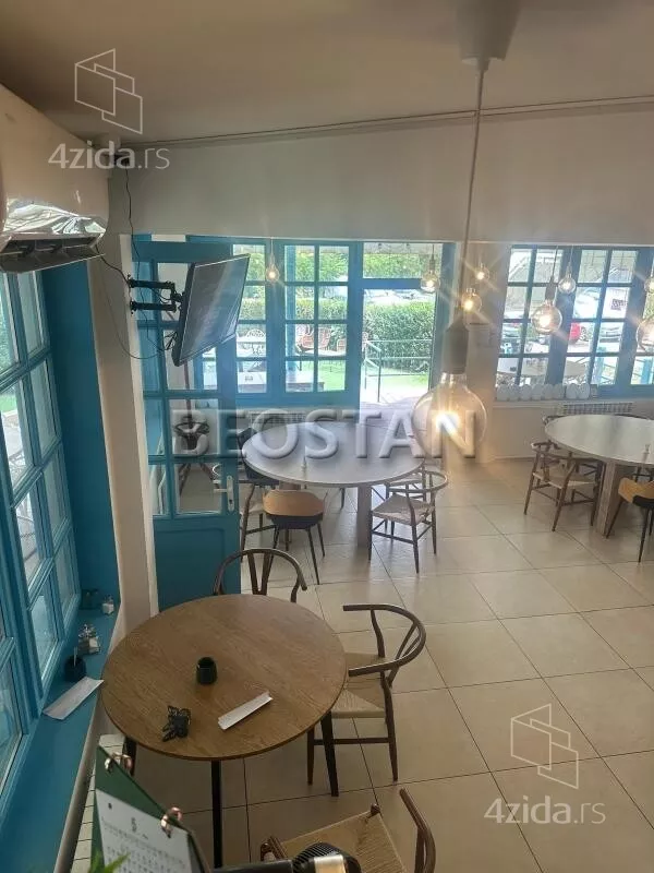 Lokal | 4zida