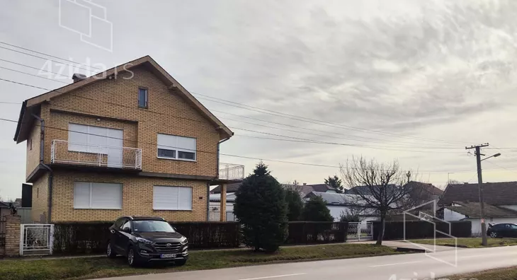 3-etažna kuća | 4zida