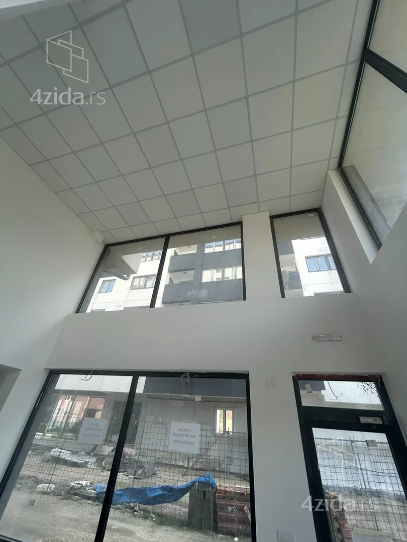 Poslovni prostor | 4zida