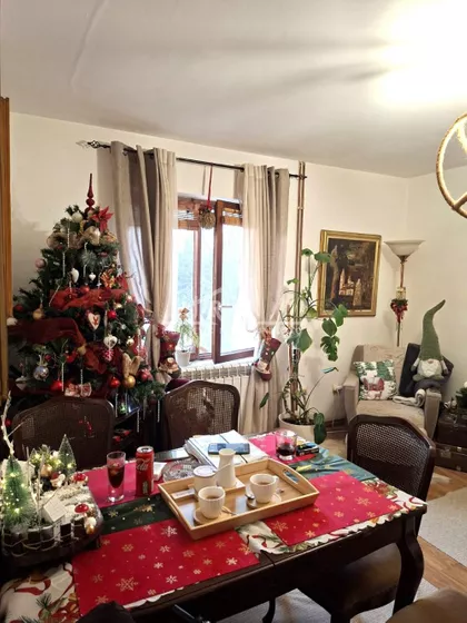 Put za pećinu | 4zida.rs