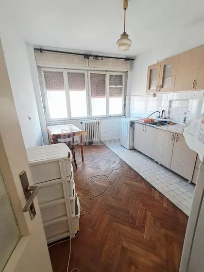 Cara Dušana | 4zida.rs