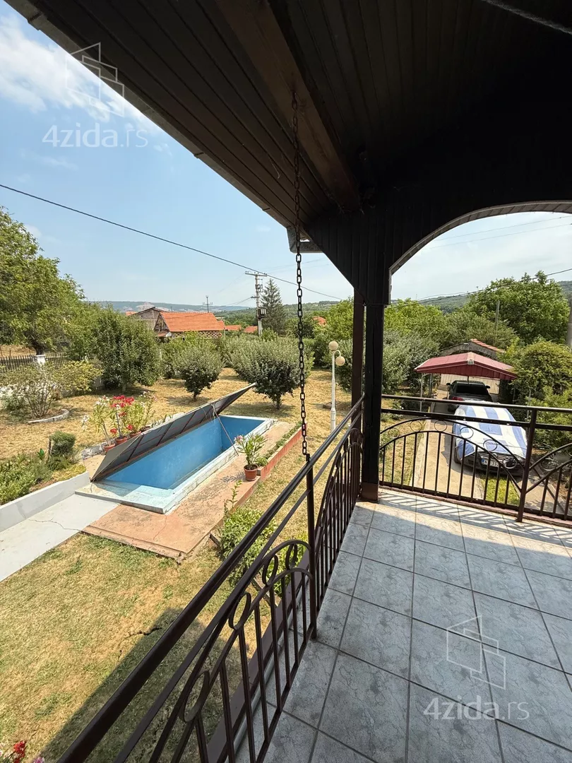 3-etažna kuća | 4zida