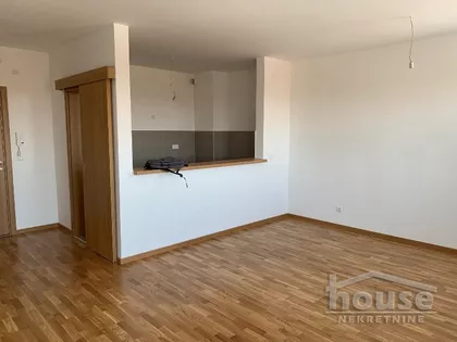 Jugovićevo | 4zida.rs