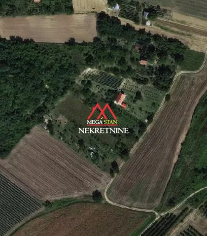 Karlovačkih Vinogradara | 4zida.rs