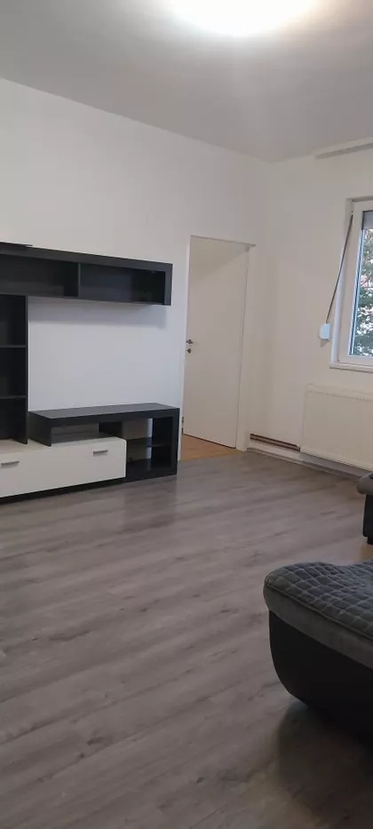 Paje Jovanovića 6 | 4zida.rs