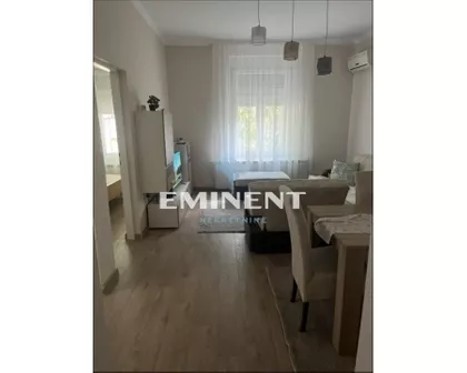 Komnen Barjaktara | 4zida.rs