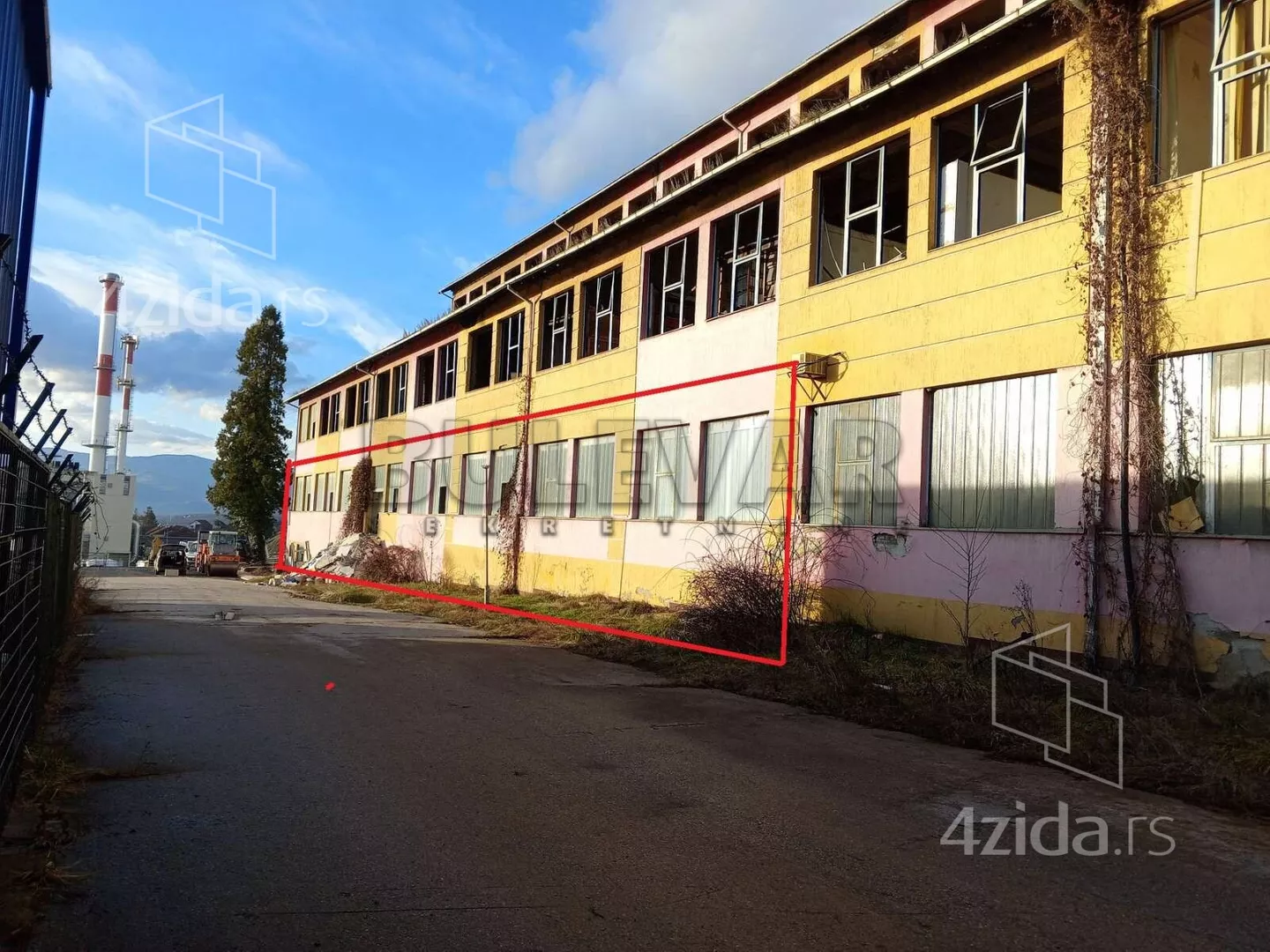 Lokal | 4zida