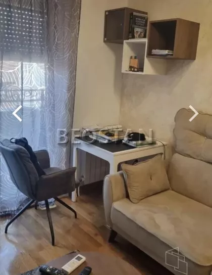 Dobropoljska | 4zida.rs