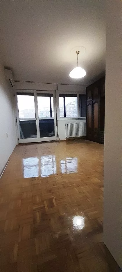 Bulevar Oslobođenja 10 | 4zida.rs